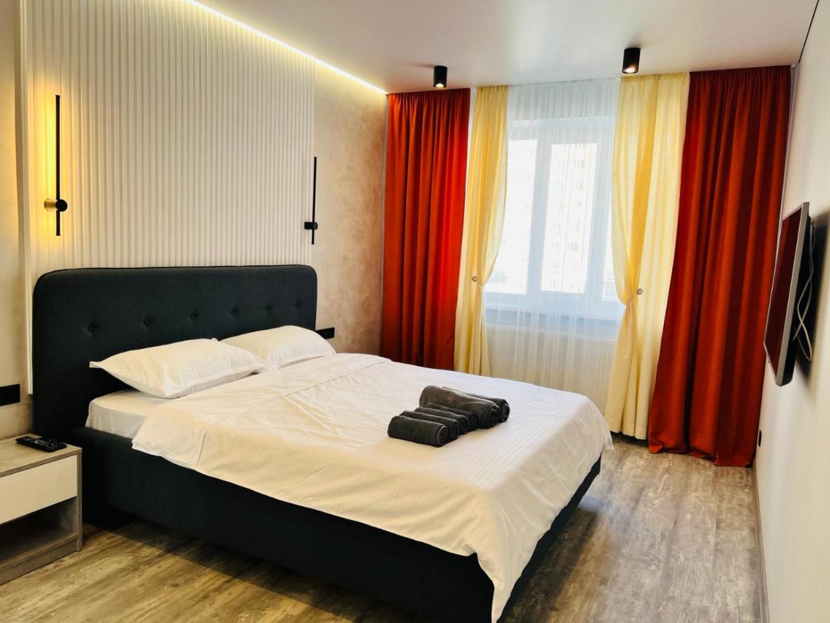 Gold Apartment Vysochana18 Ивано-Франкивск Екстериор снимка
