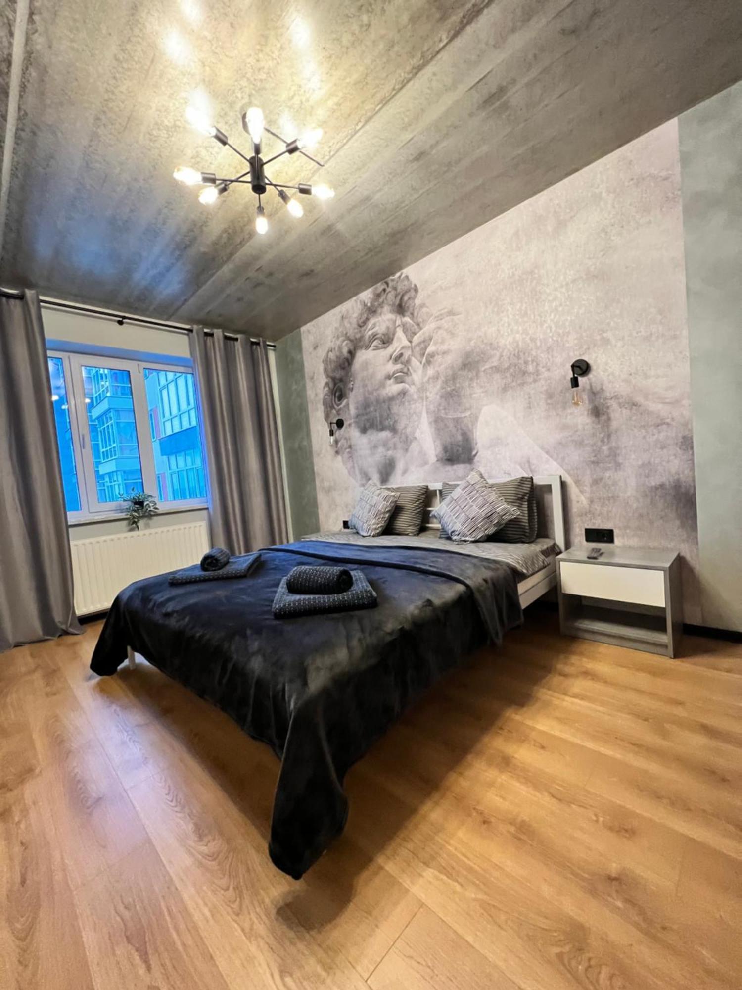 Gold Apartment Vysochana18 Ивано-Франкивск Екстериор снимка