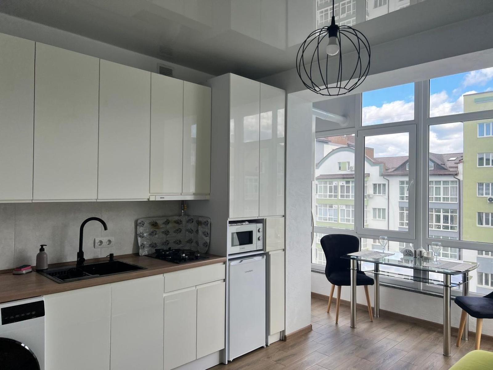 Gold Apartment Vysochana18 Ивано-Франкивск Екстериор снимка
