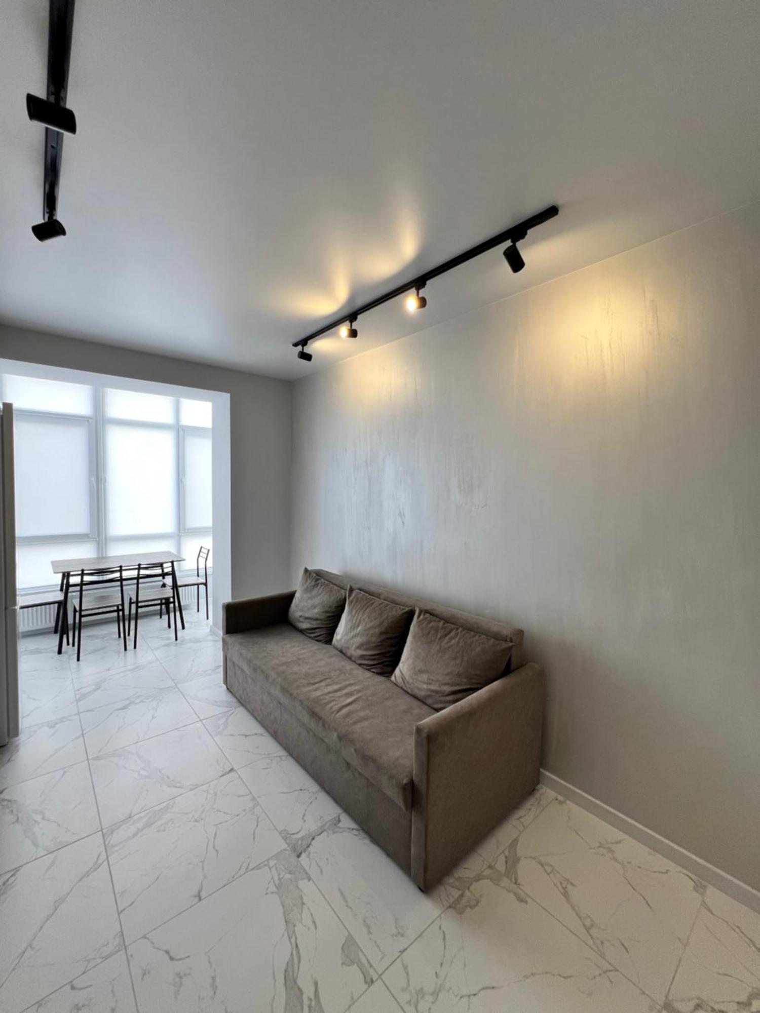 Gold Apartment Vysochana18 Ивано-Франкивск Екстериор снимка